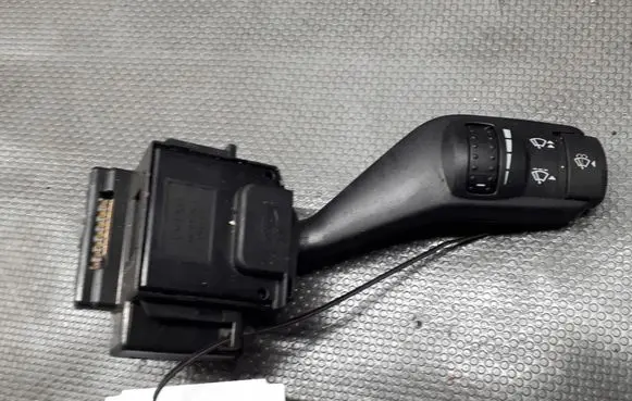Ford Focus Fog light switch 17D940A