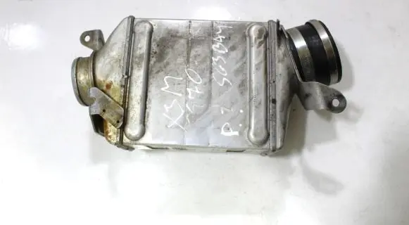 BMW X5M E70 Intercooler radiator 7589468