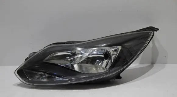 Ford Focus Headlight/headlamp