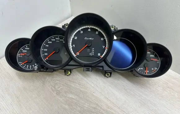 Porsche Cayenne (92A) Speedometer (instrument cluster) 7P5920902S