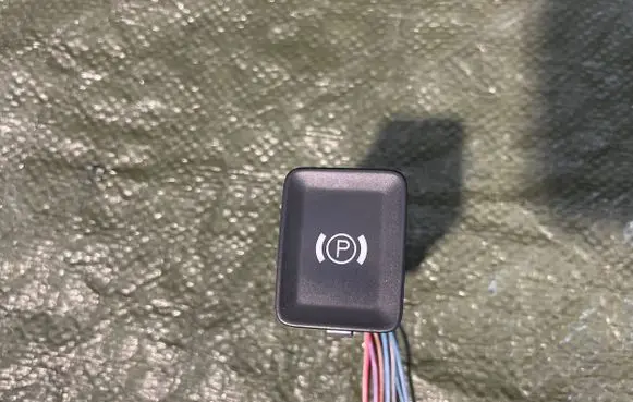 Volkswagen PASSAT B6 Hand parking brake switch 3C0927225B