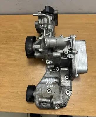 SsangYong Rexton Oil filter mounting bracket A6711800265