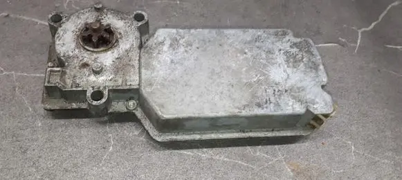 Peugeot 505 Sunroof motor/actuator 