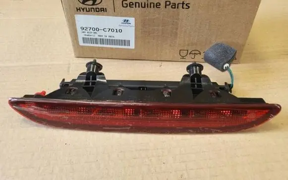 Hyundai i20 (GB IB) Third/center stoplight 92700C7010 NE66362