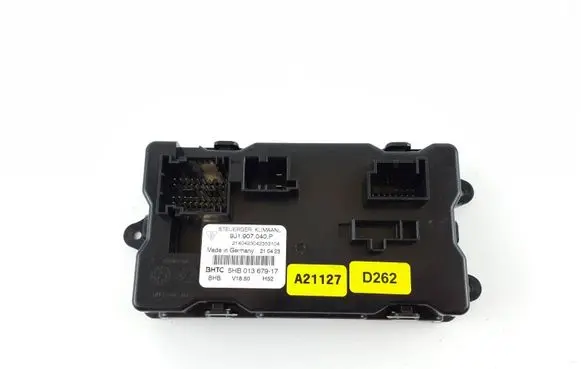 Porsche Taycan 9J1 Air conditioner control unit module 9J1907040P 9J1907040 5HB013679