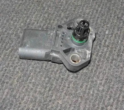 Volkswagen Transporter - Caravelle T5 Air pressure sensor 038906051C 0281002401