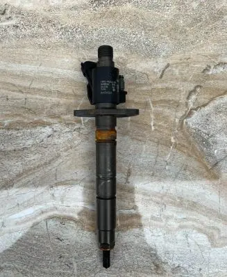 Jaguar XJ X351 Fuel injector FW939K546AA 0445116 B445141241