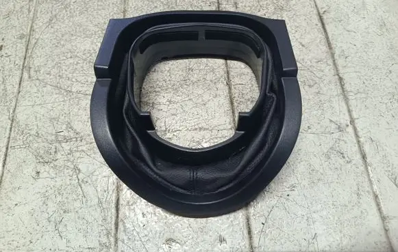 Mercedes-Benz ML W164 Steering wheel column trim A1644600995