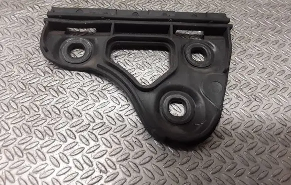 Audi A2 Front bumper mounting bracket 8Z0821249