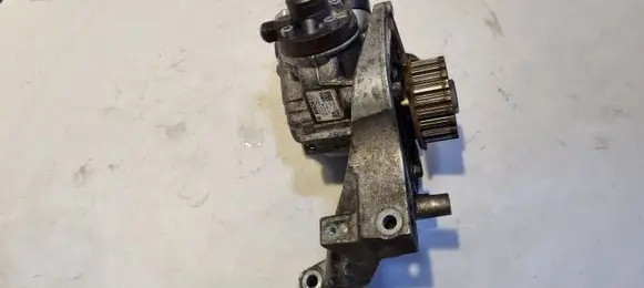 Ford Focus Fuel injection high pressure pump 9811347280