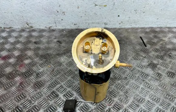 BMW 3 E90 E91 In-tank fuel pump 7190943