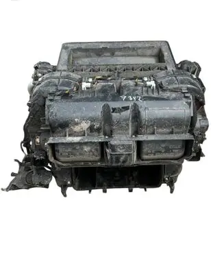 BMW 5 E60 E61 Coolant fan relay 