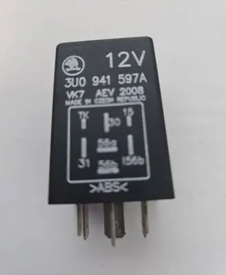 Volkswagen Transporter - Caravelle T5 Other relay 3U0941597A