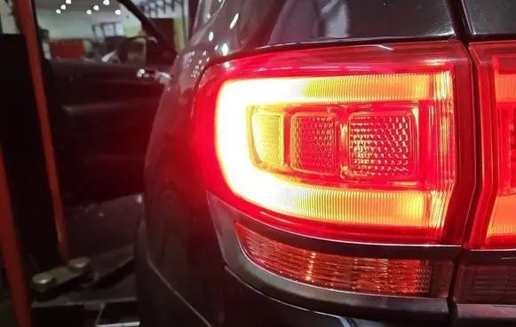 Jeep Grand Cherokee Rear/tail lights P68110001AC IMPRK1511351
