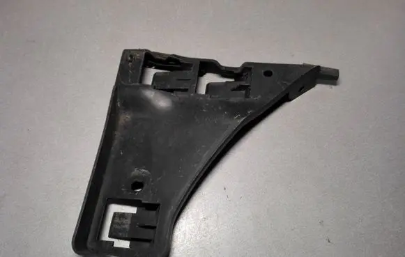Volkswagen Sharan Front bumper mounting bracket 7M3807184 Q7RVA YM2117E775DA