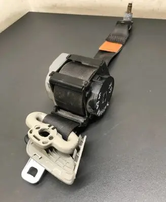 Opel Antara Rear seatbelt 0435139 191308