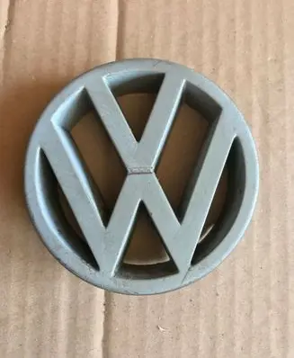 Volkswagen PASSAT B3 Manufacturer badge logo/emblem 357853601E