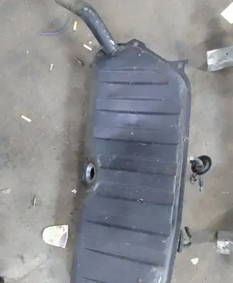 Mercedes-Benz E W124 Fuel tank 