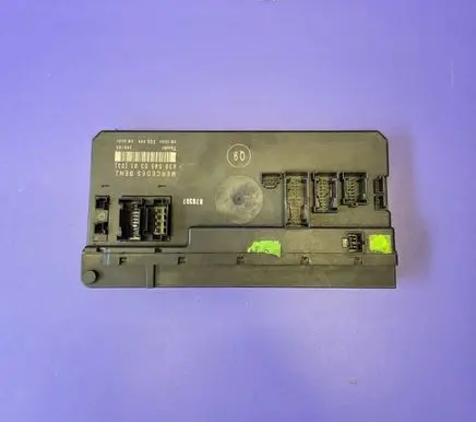 Mercedes-Benz Vito Viano W639 SAM control unit 6395450301 356165 ZGS004