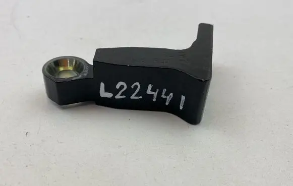 Volvo S90, V90 Rear door upper hinge 31424587 V526