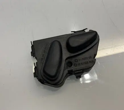 Mercedes-Benz E W211 Seat control switch 2108213851 03463815 A2108213851