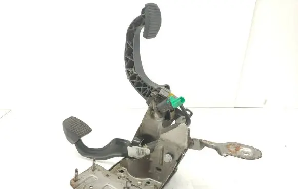 Peugeot 308 Pedal assembly 50262225D