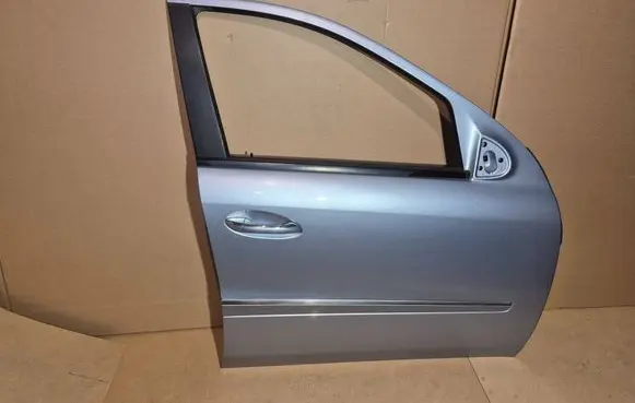 Mercedes-Benz ML W164 Front door