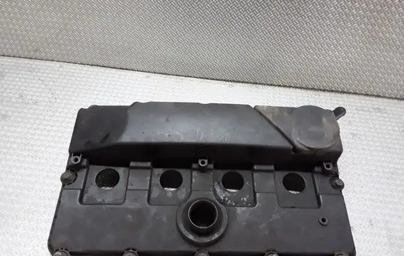 Ford Mondeo Mk III Rocker cam cover RZ150C