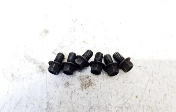 Hyundai Sonata Nuts/bolts 