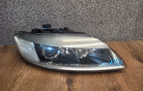 Audi Q7 4L Headlight/headlamp 4L0941004E