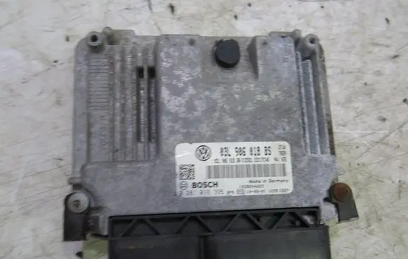 Skoda Yeti (5L) Engine control unit/module ECU GMAUTO4574097