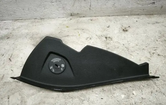BMW 2 F46 Dashboard side end trim 9262979