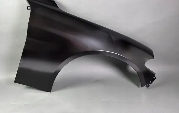 Alfa Romeo Giulia Fender 50549518