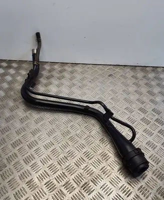 Fuel tank filler neck pipe