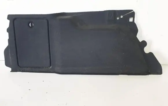 Ford Focus Trunk/boot lower side trim panel 