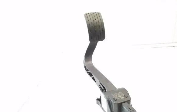 Peugeot 5008 Accelerator throttle pedal 9671416880 0280755167