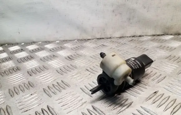 Opel Insignia A Windscreen/windshield washer pump 13250357 3240117