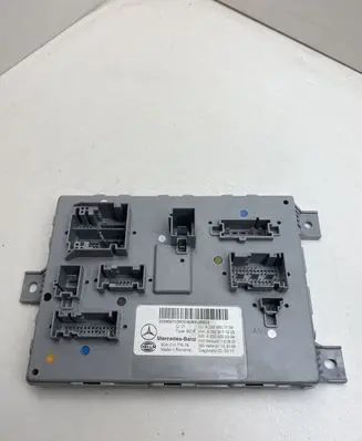 Mercedes-Benz C W205 Comfort/convenience module A2229007109
