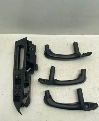 Volkswagen Touran I Front door interior handle trim 1T1867179A