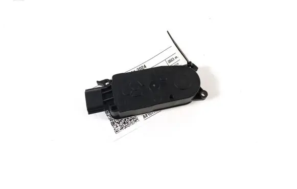 Dacia Sandero III Other devices 6477R1012A
