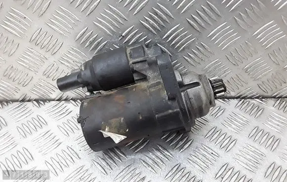 Volkswagen Golf IV Starter motor