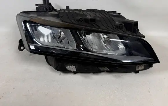 Peugeot 308 Headlight/headlamp 98491162