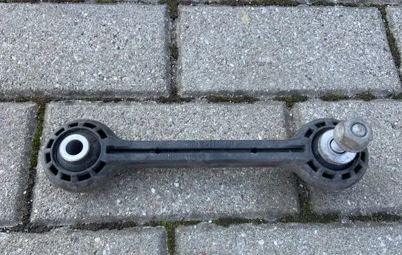 Audi A4 S4 B8 8K Front anti-roll bar/stabilizer link 8K0411317D