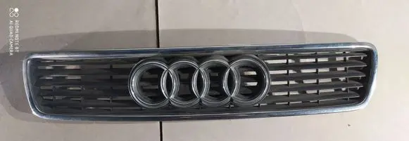 Audi A4 S4 B5 8D Front bumper upper radiator grill
