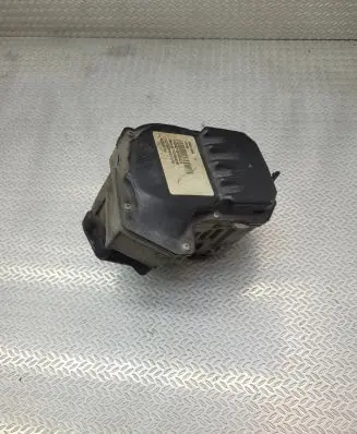 Volvo V40 Cross country Steering rack electric part 41516971E A0041036