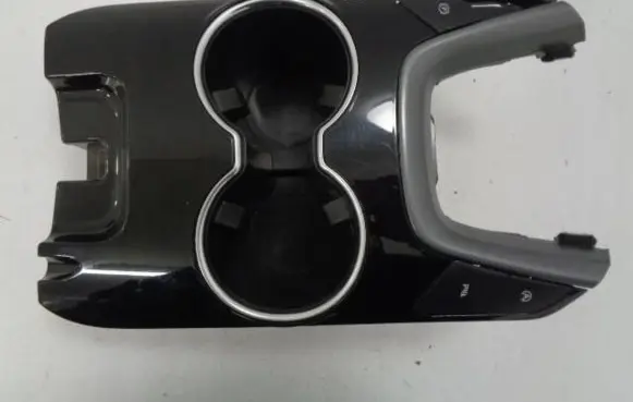 Ford Mondeo MK V Cup holder front 