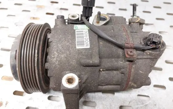 KIA Sportage Air conditioning (A/C) compressor (pump) F500NE9DB04