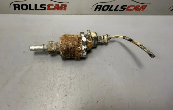 Volvo S60 Webasto auxiliary heater fuel pump 22451702 8E0963303
