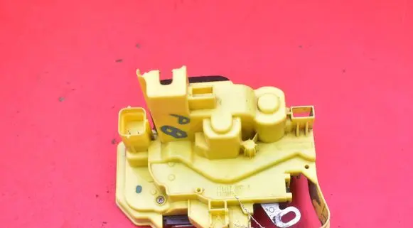 Peugeot Bipper Rear door lock 1370896080