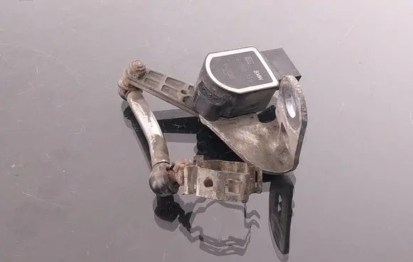 BMW 3 E90 E91 Headlight/headlamp level sensor 37146763734